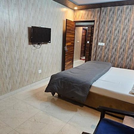 Hotel Mussoorie Gold Mary Exterior photo